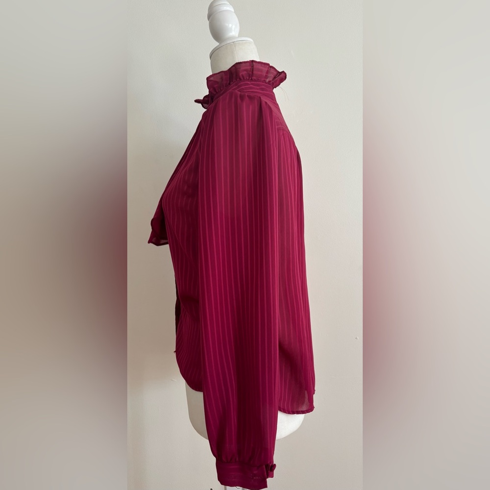 Vintage At Once Scarf collared blouse  Bow Detail size small - Picture 12 of 12